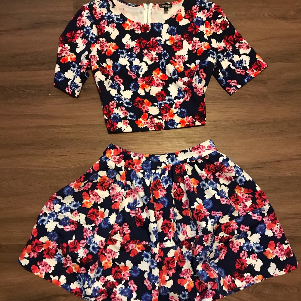 Dress - two pieces top and skirt